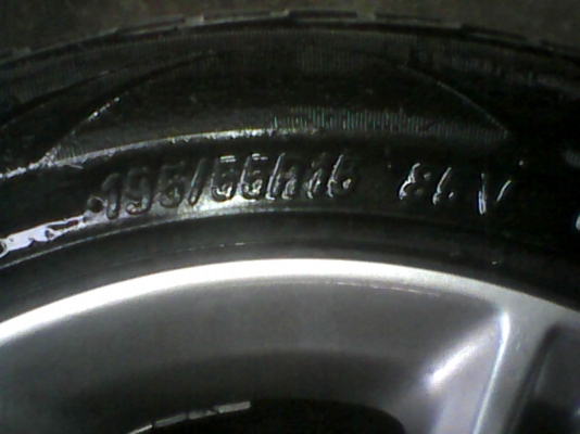 ขายแม็กซ์ขอบ15พร้อมยางmaxxisปี2010(4รู100) ขายแม็กซ์ขอบ15พร้อมยางmaxxisปี2010(4รู100)