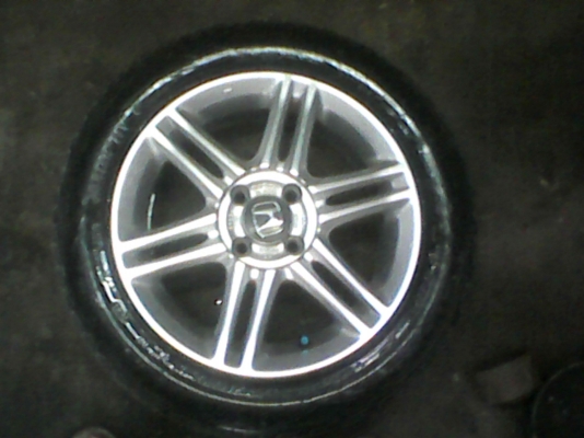 ขายแม็กซ์ขอบ15พร้อมยางmaxxisปี2010(4รู100)