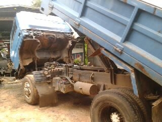 หกล้อดั้ม isuzu NPR ประกอบ ช่วงล้างใหญ่ Fหน้า -หลัง POWER เกียร์ร็อก สภาพพร้อมลุย