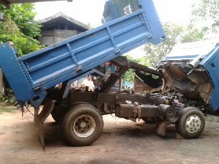 หกล้อดั้ม isuzu NPR ประกอบ ช่วงล้างใหญ่ Fหน้า -หลัง POWER เกียร์ร็อก สภาพพร้อมลุย