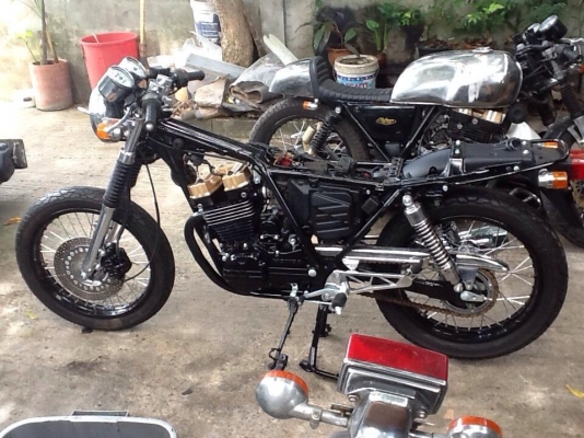 ขาย-รับทำ คลับแมน250 ประกอบเดิมๆ 35000 ทำสีใหม่ทั้งคั้น 42000