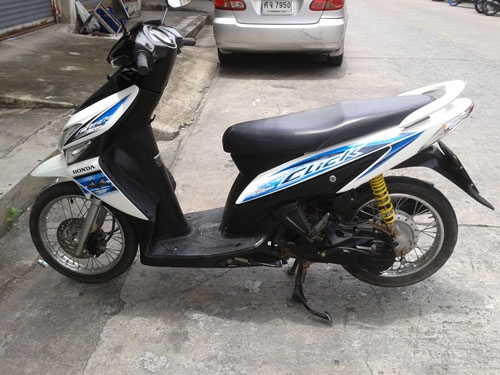 ขาย click รถบ้าน หลายคัน หลายราคา เริ่ม 11,500 ทุกคันเอกสารครบ ใช้งานได้เลย