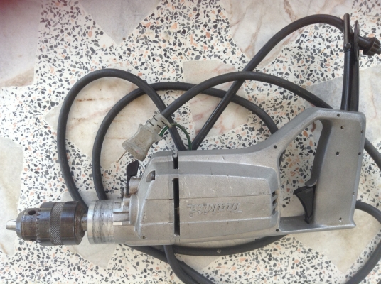 ขายสว่านกระแทก 4 หุน ยี่ห้อมากีต้า รุ่น 8416