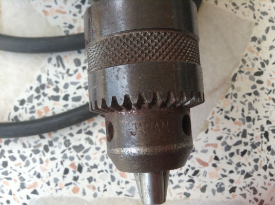 ขายสว่านกระแทก 4 หุน ยี่ห้อมากีต้า รุ่น 8416