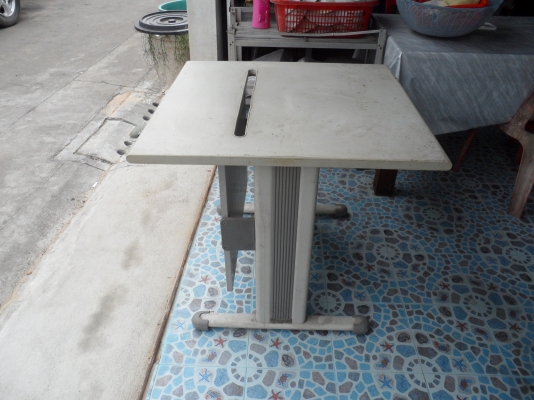 โต๊ะคอม