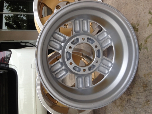 ขายล้อ Adventure Japan Style ขอบ 15x8.5 ET-27 6/139.7 ออฟลึก 4 นิ้ว สภาพสวยมาก