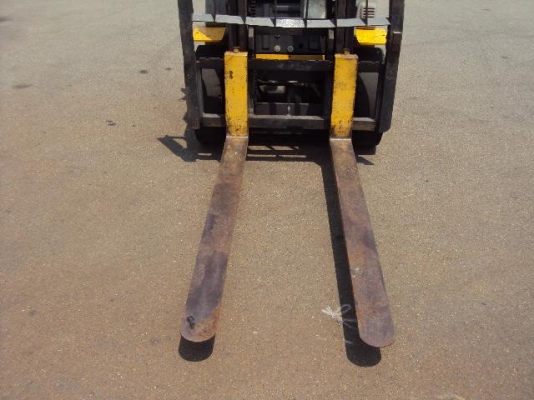 ขายฟอร์คลิฟต์ KOMUTSU FG20-16 ( SPECS JAPAN )  เสา 3 M  , เกียร์ MT  สภาพสวยครับ ใช้งานมาน้อย 5000 กว่า ช.ม  ++ เดิมแท้จากญี่ปุ่น