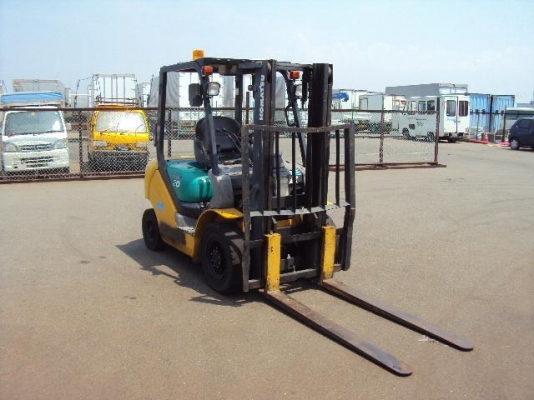 ขายฟอร์คลิฟต์ KOMUTSU FG20-16 ( SPECS JAPAN )  เสา 3 M  , เกียร์ MT  สภาพสวยครับ ใช้งานมาน้อย 5000 กว่า ช.ม  ++ เดิมแท้จากญี่ปุ่น