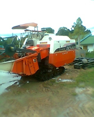 DC60 plus  ปี 53 พร้อมเทเลอร์ เล่มทะเบียน