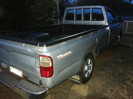 ***ขายแล้วครับขอบคุณ Truck2hand ขาย กระบะตอนเดียวTOYOTA TIGER 2.5D4D ปี46/03 เครื่องคอมมอลเรล แรงแห้งจัด ช่วงล่างแน่น คัสซีสวยเดิม รถเดิมบาง หน้า-หลังเดิม ไม่เคยชนหนัก ยางดี ล้อแม็ก พ.พาวเวอร์ แอร์ คอนโซลเต็ม ภายในดี สีมีรอยขีดข่วนบ้าง พร้อมใช้ พร้อมลุยงา