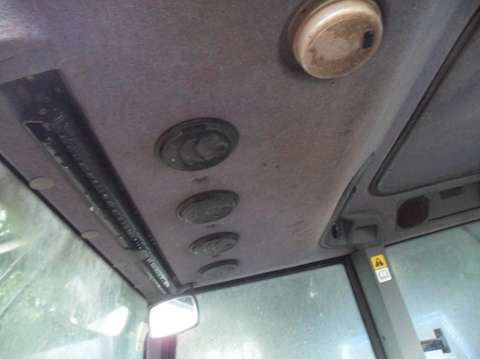 ขายแล้วรถไถฟอร์ด TS90 NEW HOLLAND เครื่องดี เกียร์24X24 ท้ายธรรมดา สีใหม่ สภาพสวยภายในสวยครบๆ