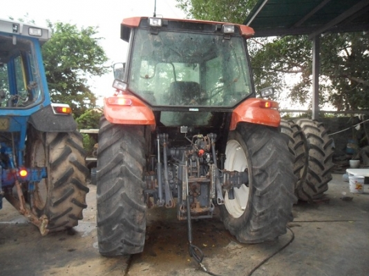 ขายแล้วรถไถฟอร์ด TS90 NEW HOLLAND เครื่องดี เกียร์24X24 ท้ายธรรมดา สีใหม่ สภาพสวยภายในสวยครบๆ