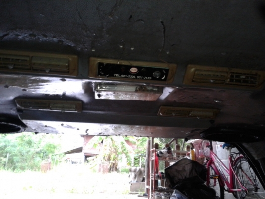 ขายหลังคา ใส่ 4 ประตู พร้อมแอร์ ขายหลังคา ใส่ 4 ประตู พร้อมแอร์