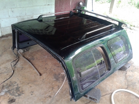 ขายหลังคา ใส่ 4 ประตู พร้อมแอร์