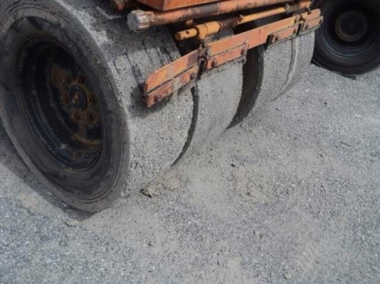 ขายด่วน รถบด SAKAI SW25 ราคา 350,000