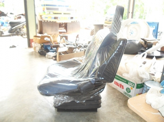 ขายแล้วครับ เบาะใส่รถไถฟอร์ดได้ทุกรุ่น นั่งกระชับมีท้าวแขนขับสบาย มีเข็มขัดนิรภัยมาด้วย สภาพใหม่มากๆ ตัวละ8,500บาท.