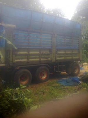 ขายรถบรรทุกยี่ห้อมิตซูบิชิ 260 แรง ลูก 3 เพลา ไม่ดัมพ์