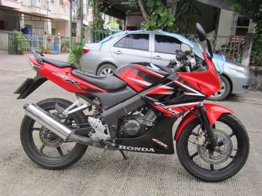 ยังไงก็ขาย CBR150Rปี51ไมเหลืง รถบ้านชุดโอนครบ