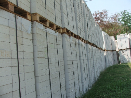 ขายอิฐมวลเบาราคาถูก