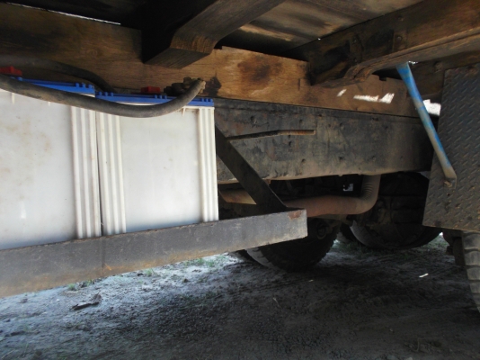 ขาย 10ล้อหน้ายาว isuzu