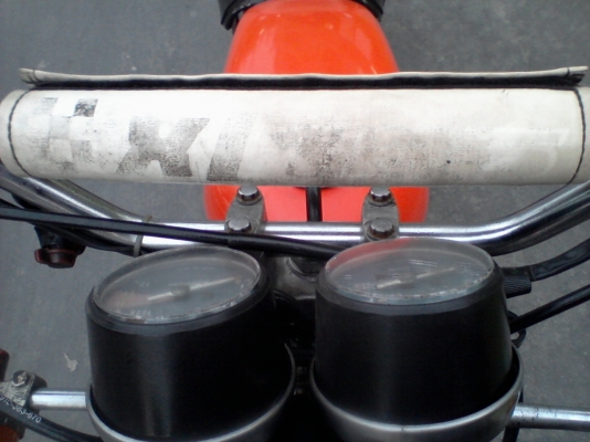 > > > > > ขายด่วน !! . . . Honda XL125 ทะเบียนแท้่+โอน ภาษีขาดไม่ถึงปี 32,000 บาท((ต่อรองได้ครับ))