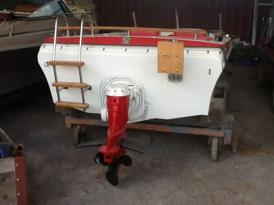 ขายด่วนเรือเร็ว  4เมตร* 2, 5 เมตร