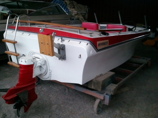 ขายด่วนเรือเร็ว  4เมตร* 2, 5 เมตร