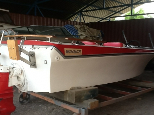 ขายด่วนเรือเร็ว  4เมตร* 2, 5 เมตร