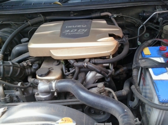 ขายอีซูซุดีแม็คเครื่อง3000ซีๆปี47ราคา 50000 บาท ขายดาวครับ