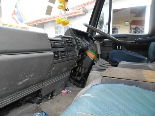 หกล้อใหญ่ 5.5 เมตร สวยทั้งคัน เอกสารครบ