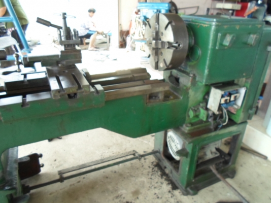 แท่นกลึง 3 เพลา เกียร์บล็อก 5 ฟุต 65000 แท่นกลึง 3 เพลา เกียร์บล็อก 5 ฟุต 65000