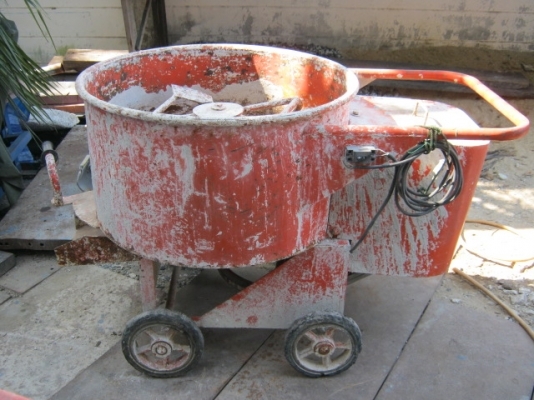 ให้เช่่าเครื่องมือก่อสร้าง คุ้มกว่าซื้อเครื่องตัดถนนตัดคอนกรีตพื้นเครื่องตบดิน ตบทราย เครื่องขัดหน้าปูน ถนนเทพารักษ์-บางพลี T.0865292215