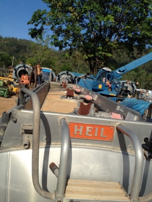 ขาย ถังน้ำมันอลูมิเนียม ติดรถสภาพสวยเหลือใบเดียว ครับ