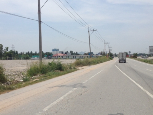 ขาย ที่ดินใกล้ นิคมฯปิ่นทอง-แหลมฉบัง 8 ไร่ 2 งาน 23 ตารางวา....