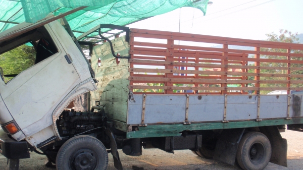 Hino 310หัว 779 พวงมาลัยเพาเวอร์