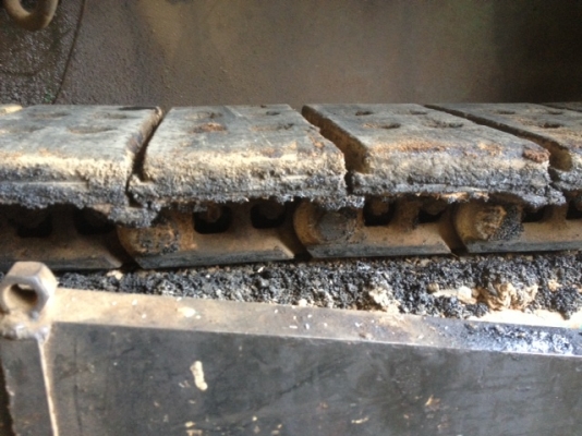 ขาย รถปูยาง V&Ouml;GELE รุ่น Super-1500 ล้อแทร็ก สภาพดีพร้อมใช้งาน ราคาคุยกันได้