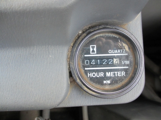 SK -100-3  super  รถเก่านอกชั่วโมงการทำงานน้อย สวยมาก