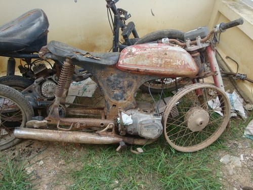 ซากa100แยกอะไหล่ก็ขายครับครับ