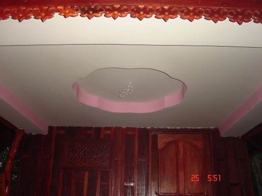 บ้านน๊อคดาวน์ร้อยเอ็ด