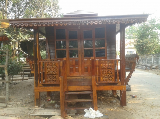 บ้านน๊อคดาวน์ร้อยเอ็ด