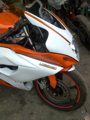 ขายแฟริ้งแต่ง cbr1000 และ Gsxr1000 ใส่ NSR,TZM,CBR,GSX,NC30,FSX,YZF,YZRอื่นๆๆ ราคานี้รวมไฟ+รวมส่ง 7500 บาท ขายแฟริ้งแต่ง cbr1000 และ Gsxr1000 ใส่ NSR,TZM,CBR,GSX,NC30,FSX,YZF,YZRอื่นๆๆ ราคานี้รวมไฟ+รวมส่ง 7500 บาท