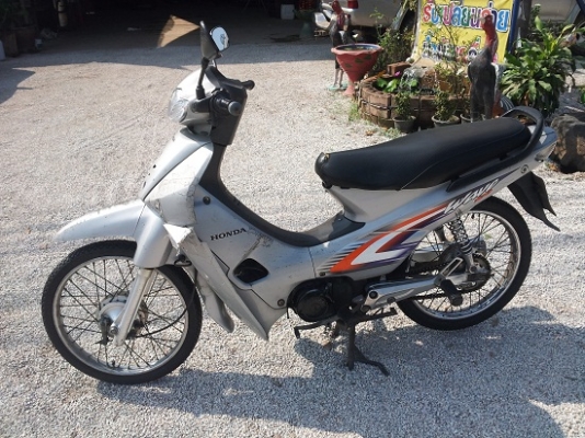 ขาย เวฟ100  ราคา 11900 บาท