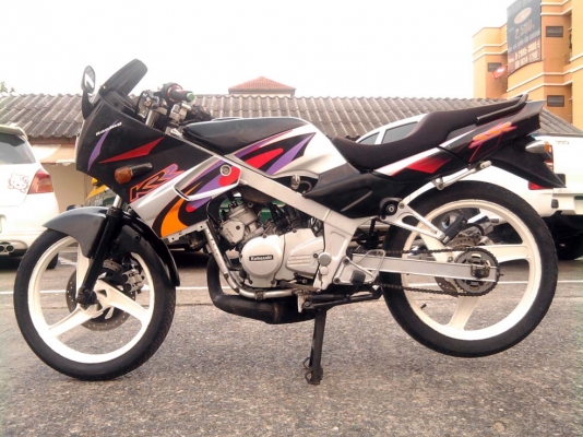 ขออนุญาติขาย  KAWASAKI KR 150 cc. สีดำ ล้อแม็ก