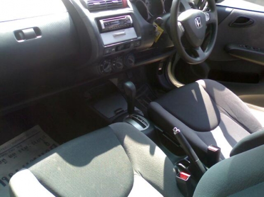 JAZZ 1.5 IDSI AUTO ปี 48 JAZZ 1.5 IDSI AUTO ปี 48