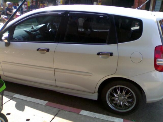 JAZZ 1.5 IDSI AUTO ปี 48