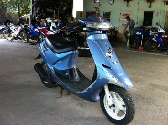 ขายรถป๊อบDIO สภาพพอได้ราคา3500บาท