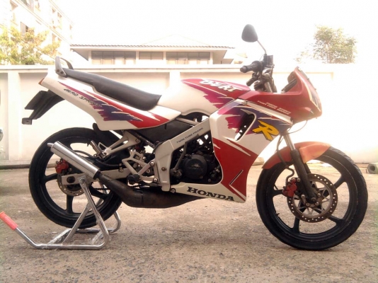 ขออนุญาติขาย HONDA BEAT 110 มือเดียว สีแดงขาวมุก ล้อแม็ก ขออนุญาติขาย HONDA BEAT 110 มือเดียว สีแดงขาวมุก ล้อแม็ก