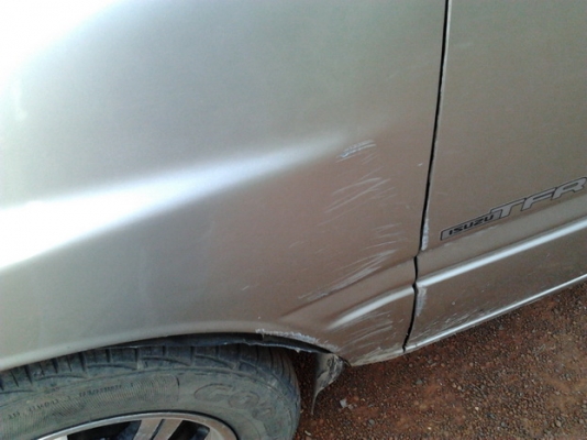 ขาย กระบะแค็ป มังกรทอง 2.5  ปี33/90 เครื่อง 87HP แน่นๆ ไม่ไอ ไม่เยิ้ม ภายในดี เบาะมีขาด แอร์เย็น พาวเวอร์ วิทยุเทป ล้อแม็ก  สีดี กระบะไม่ผุ คัสซีสวย แปลงหน้าเป็นโฉม หน้าหนู พร้อมใช้***ขายแล้วครับ ขอบคุณ Truck2hand