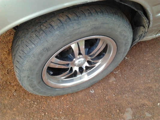 ขาย กระบะแค็ป มังกรทอง 2.5  ปี33/90 เครื่อง 87HP แน่นๆ ไม่ไอ ไม่เยิ้ม ภายในดี เบาะมีขาด แอร์เย็น พาวเวอร์ วิทยุเทป ล้อแม็ก  สีดี กระบะไม่ผุ คัสซีสวย แปลงหน้าเป็นโฉม หน้าหนู พร้อมใช้***ขายแล้วครับ ขอบคุณ Truck2hand