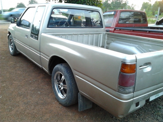 ขาย กระบะแค็ป มังกรทอง 2.5  ปี33/90 เครื่อง 87HP แน่นๆ ไม่ไอ ไม่เยิ้ม ภายในดี เบาะมีขาด แอร์เย็น พาวเวอร์ วิทยุเทป ล้อแม็ก  สีดี กระบะไม่ผุ คัสซีสวย แปลงหน้าเป็นโฉม หน้าหนู พร้อมใช้***ขายแล้วครับ ขอบคุณ Truck2hand